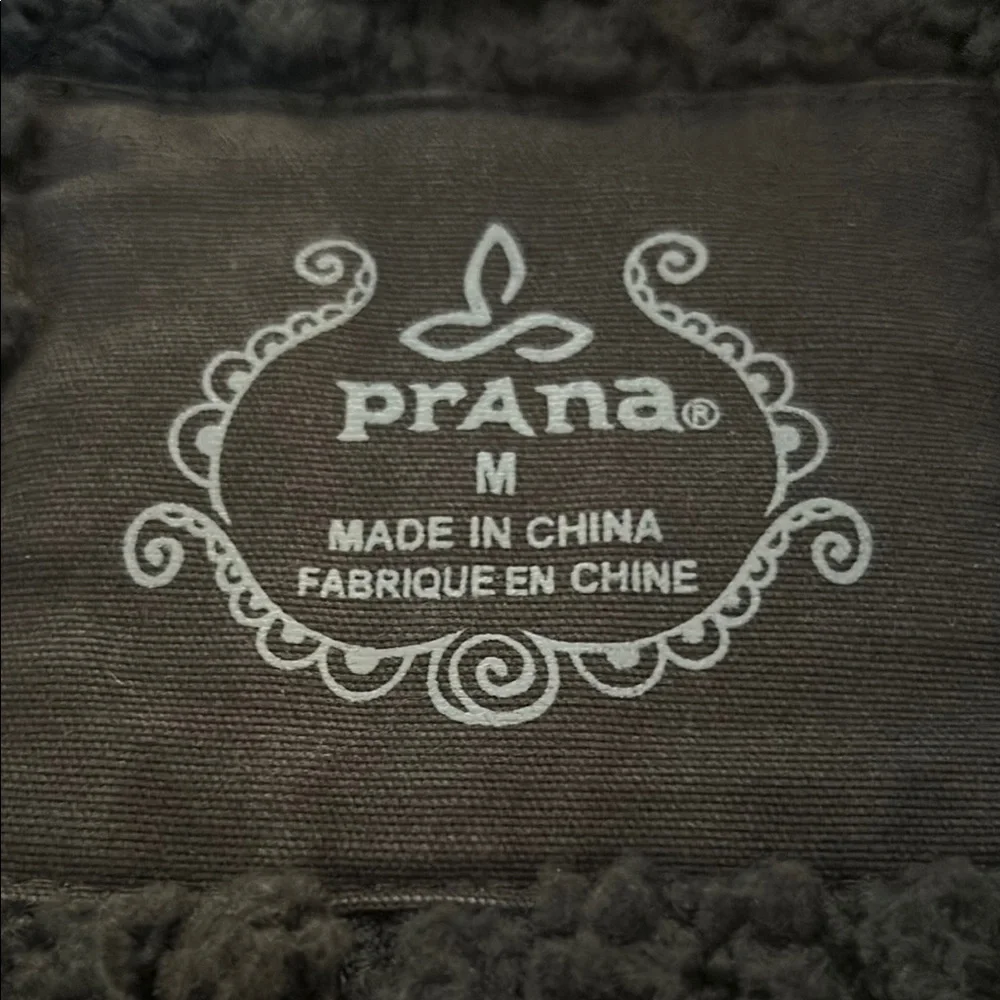 Prana Women’s Dark Grey Fleece-Lined Jacket -excellent condition. - Picture 2 of 8